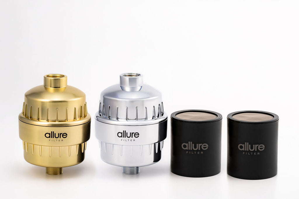 X 1 Silver Starlight Filter X 1 Brushed Gold Sunset Filter and X 2 Shower Filter Cartridge Refill